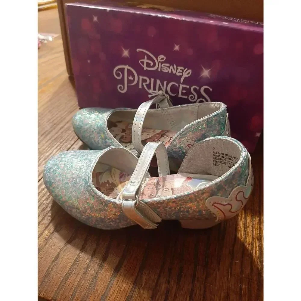 New Size 7 Disney Princess Silver Holigraphic Princess Ballet Dress Shoes NWT